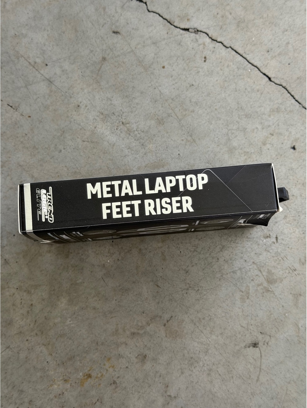 Trend Logic / Metal Laptop Feet Riser / 2 Foldable Risers - Picture 3 of 5